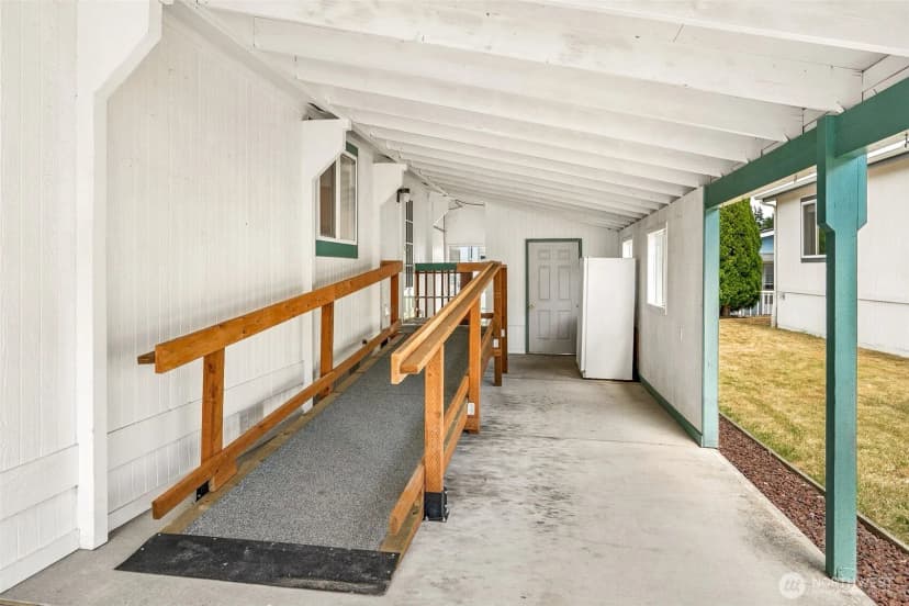 Property photo for 592 Ne Saturn Lane, Bremerton photo 25