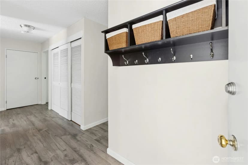 Property photo for 14136 74th Place Ne #15c, Kirkland photo 6