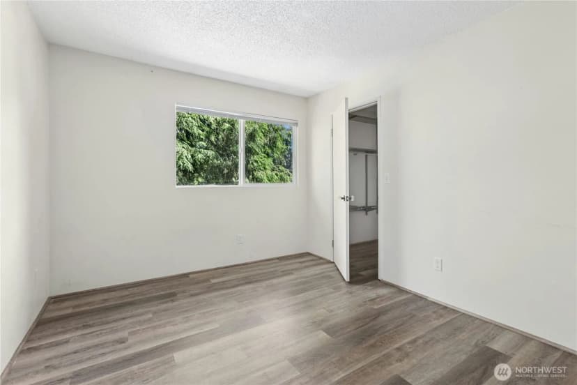 Property photo for 14136 74th Place Ne #15c, Kirkland photo 9