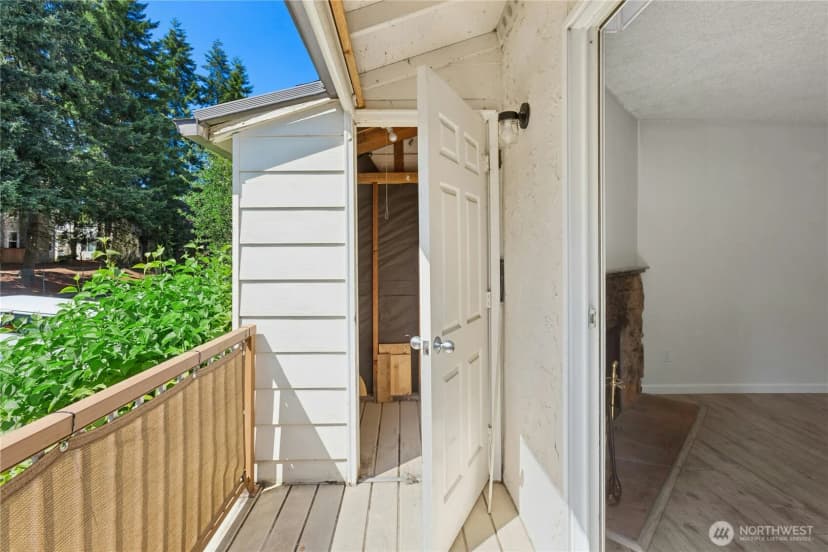 Property photo for 14136 74th Place Ne #15c, Kirkland photo 17