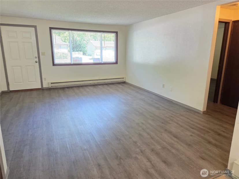 Property photo for 106 Garden Hill Road W, Elma photo 12
