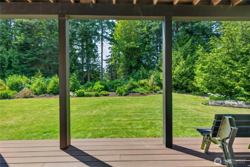 Property photo for 4402 E Avenue, Anacortes photo 38