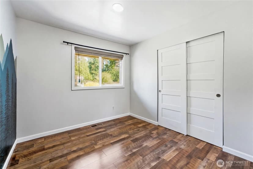 Property photo for 21812 2nd Avenue Se, Bothell photo 23