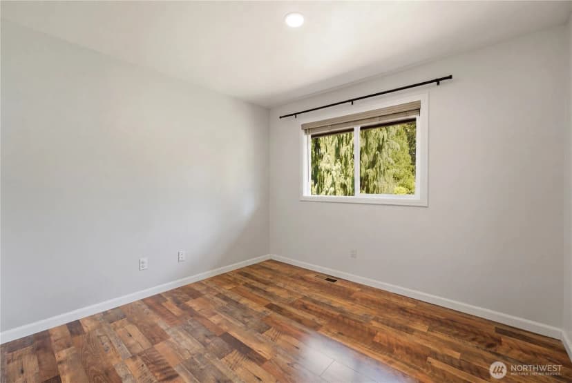 Property photo for 21812 2nd Avenue Se, Bothell photo 21