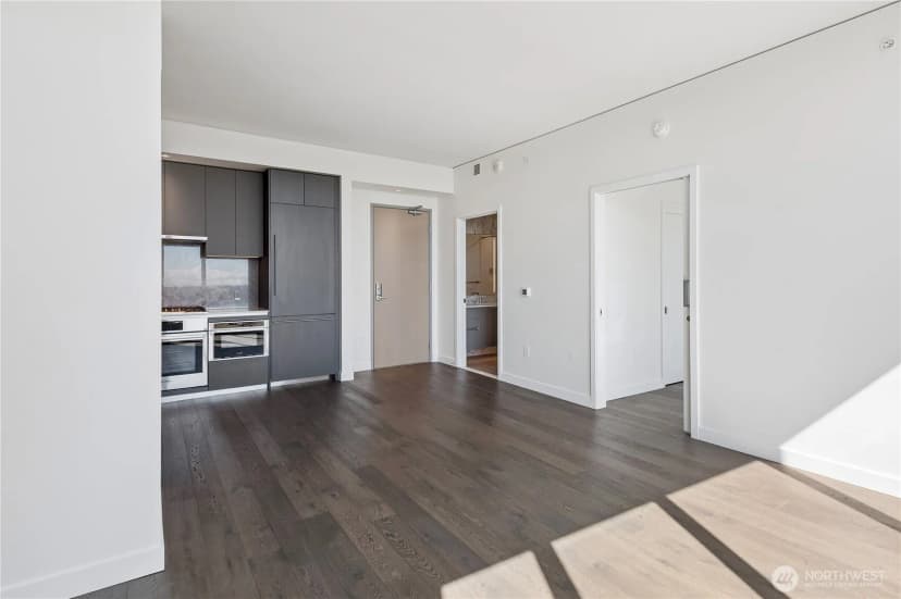 Property photo for 2510 6th Street #2705, Seattle photo 13