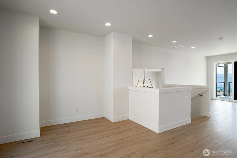 Property photo for 926 Long Drive, Chelan photo 6