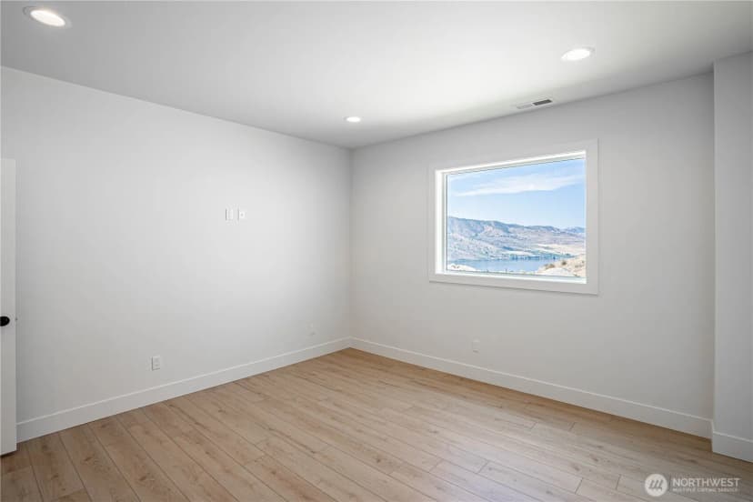 Property photo for 926 Long Drive, Chelan photo 24