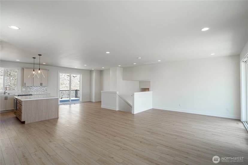 Property photo for 926 Long Drive, Chelan photo 7