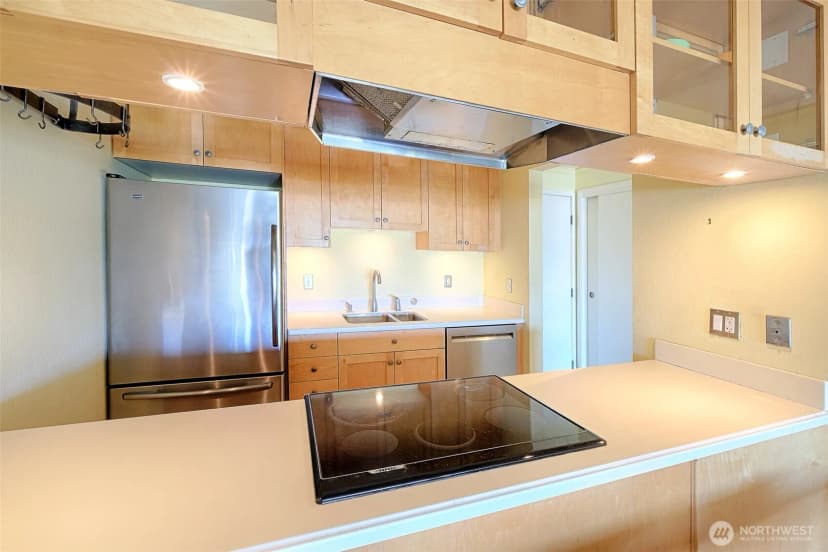 Property photo for 3661 24th Place W #306, Seattle photo 17