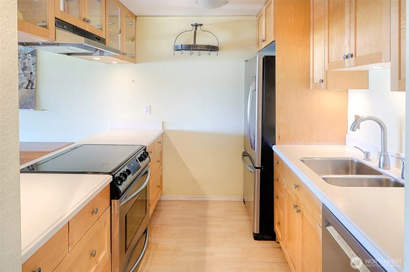 Property photo for 3661 24th Place W #306, Seattle photo 13