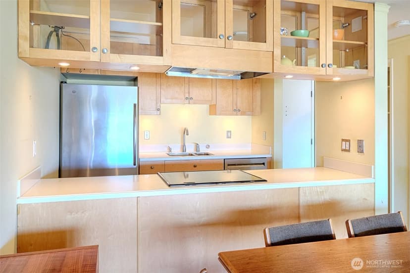 Property photo for 3661 24th Place W #306, Seattle photo 16