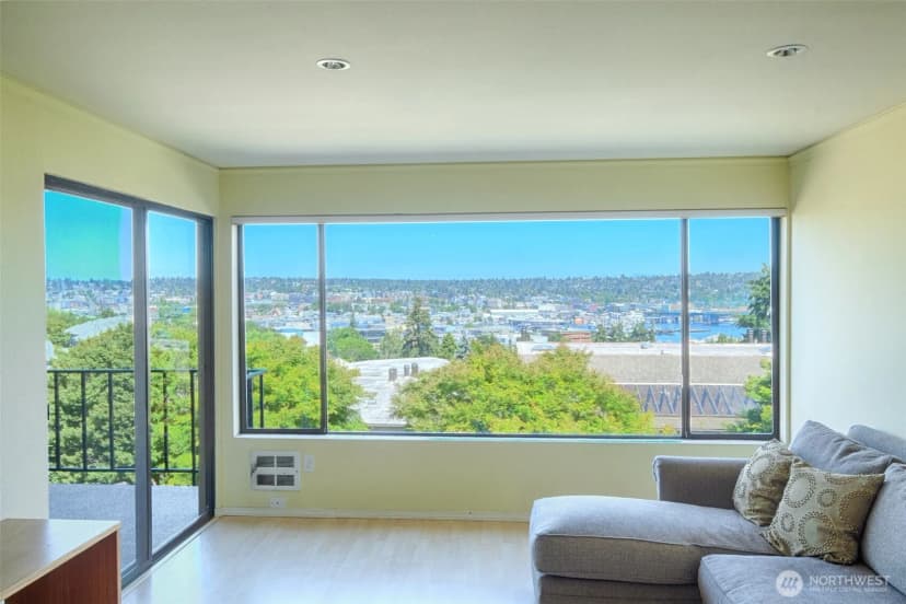 Property photo for 3661 24th Place W #306, Seattle photo 10