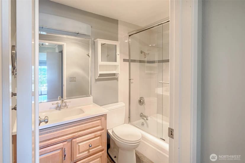 Property photo for 3661 24th Place W #306, Seattle photo 19