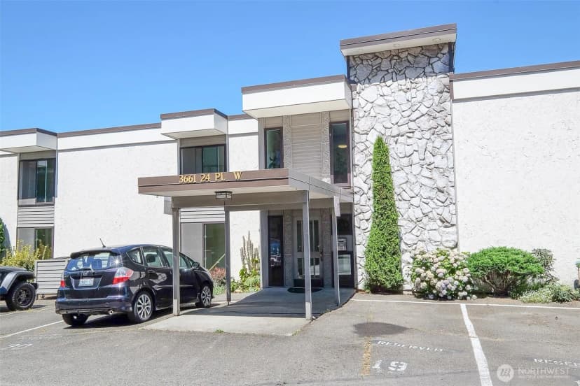 Property photo for 3661 24th Place W #306, Seattle photo 31