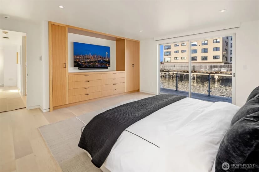 Property photo for 2241 Fairview Avenue E #b, Seattle photo 10