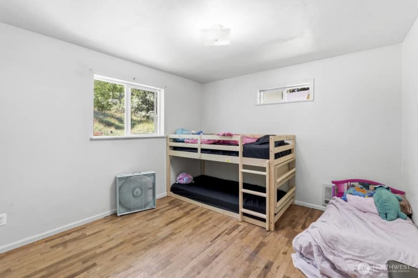 Property photo for 533 E Walnut Street, Shelton photo 13