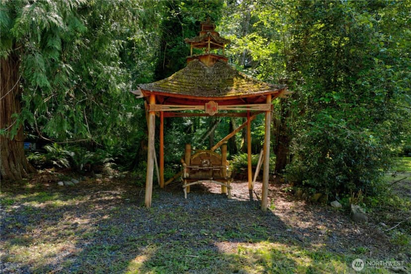 Property photo for 5621 Paradise Lane, Anacortes photo 8