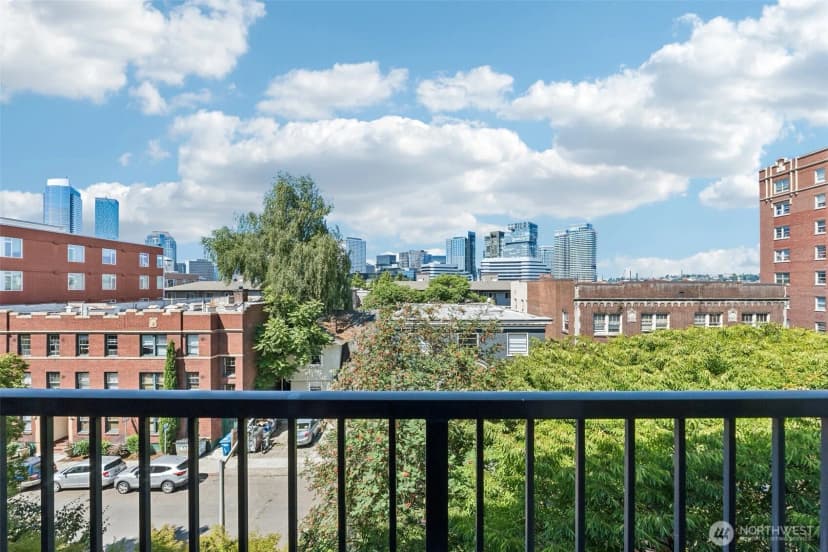 Property photo for 1620 Belmont Avenue #423, Seattle