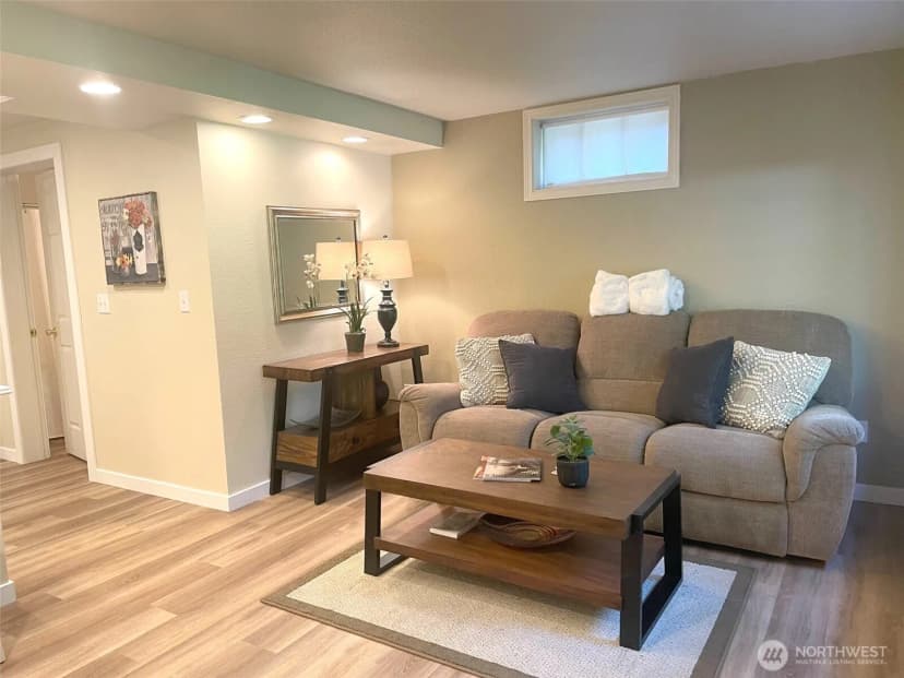 Property photo for 23042 Ne 8th Street, Sammamish photo 20