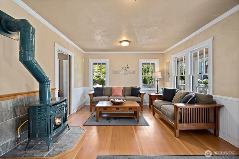 Property photo for 23042 Ne 8th Street, Sammamish photo 7
