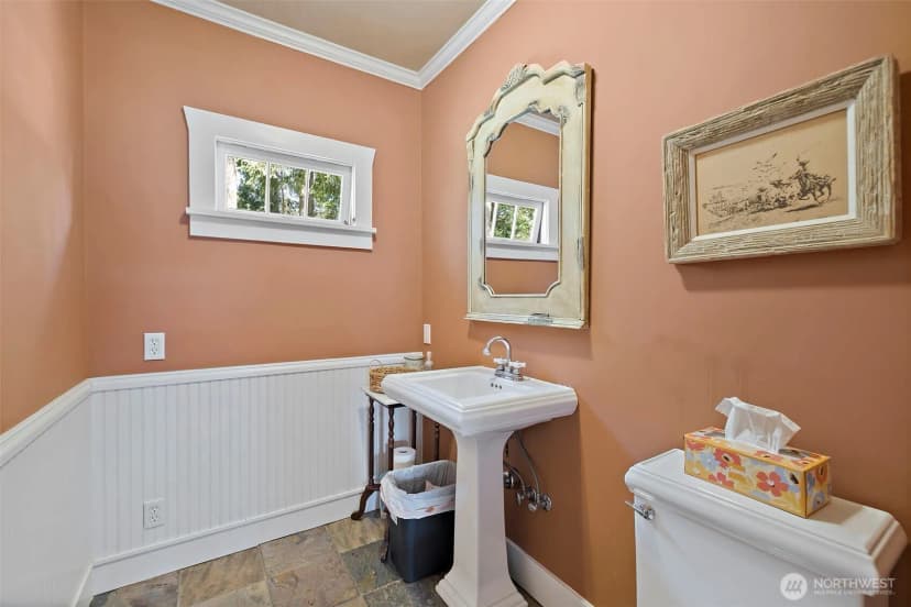 Property photo for 23042 Ne 8th Street, Sammamish photo 15