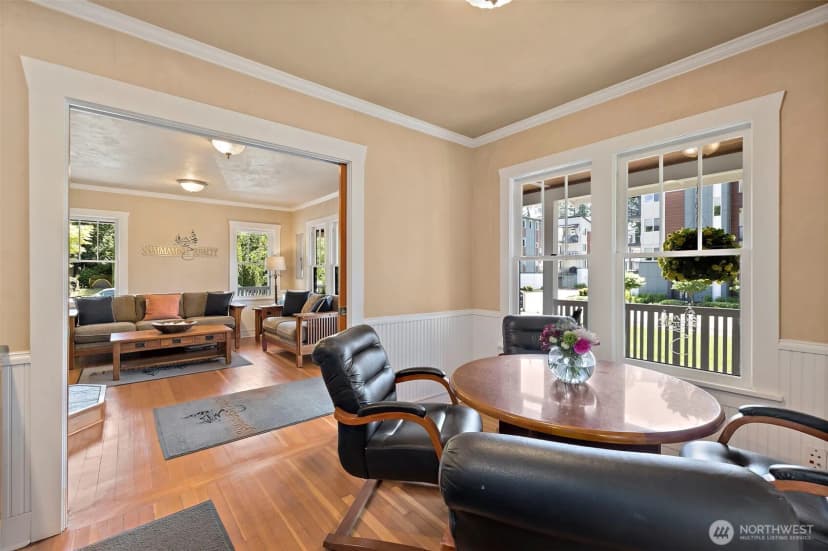 Property photo for 23042 Ne 8th Street, Sammamish photo 11