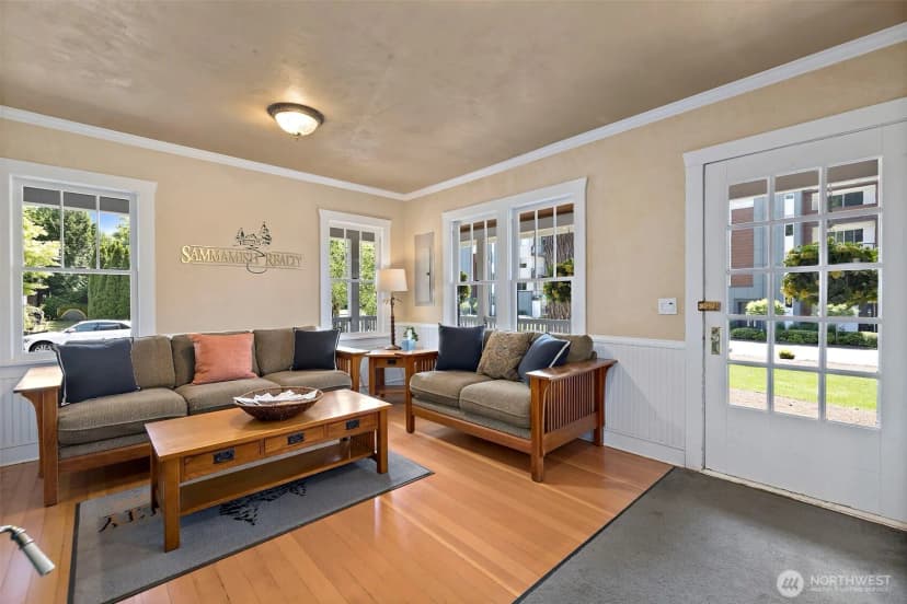 Property photo for 23042 Ne 8th Street, Sammamish photo 6