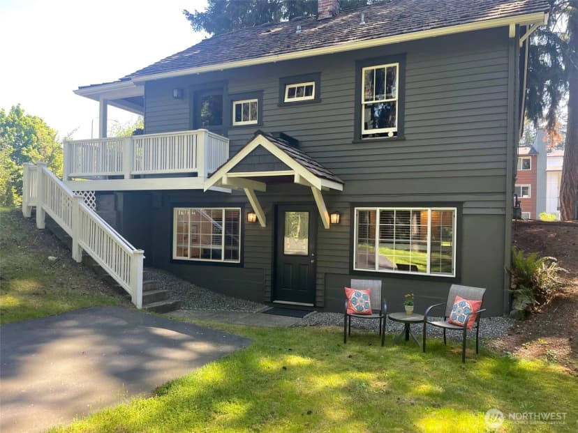Property photo for 23042 Ne 8th Street, Sammamish photo 19
