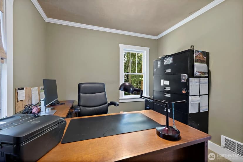Property photo for 23042 Ne 8th Street, Sammamish photo 14