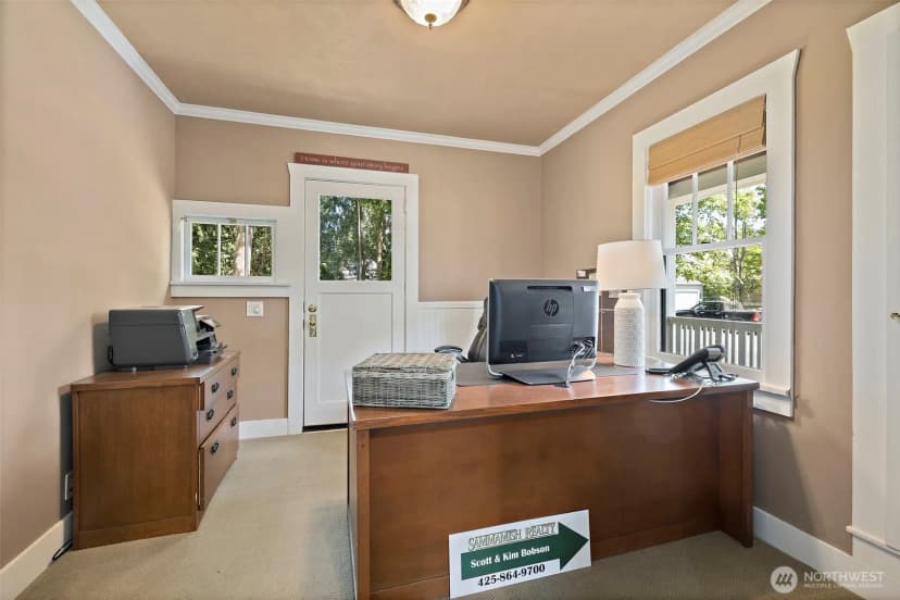 Property photo for 23042 Ne 8th Street, Sammamish photo 17