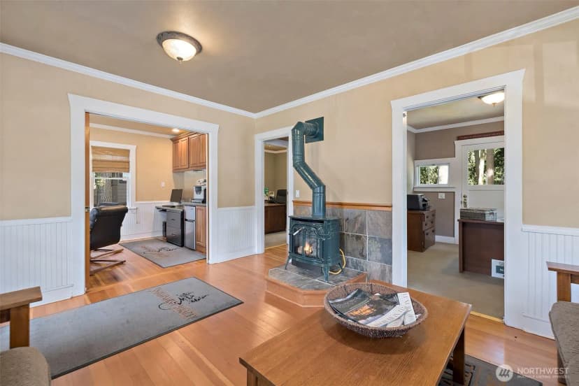 Property photo for 23042 Ne 8th Street, Sammamish photo 8
