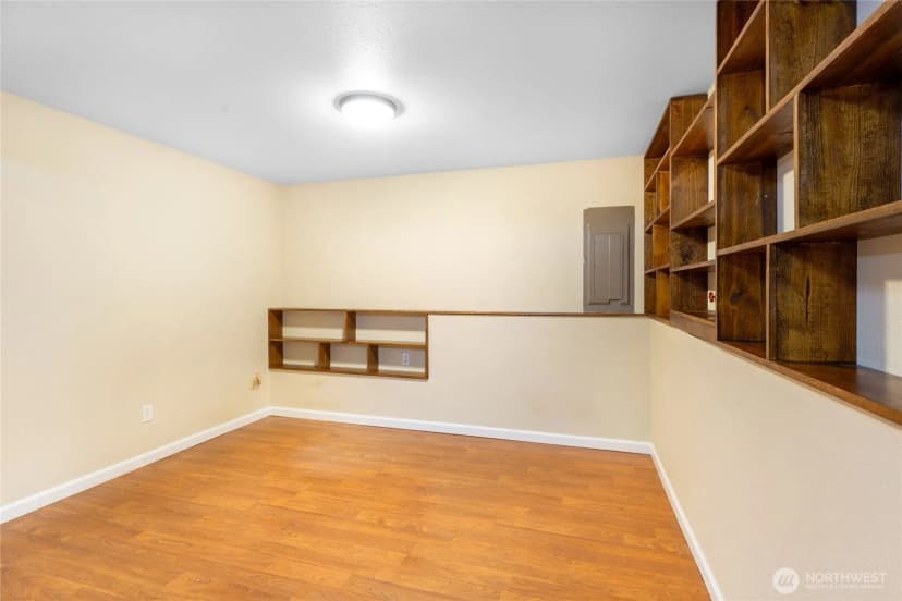 Property photo for 504 Sw Marion Dr, Port Orchard photo 23