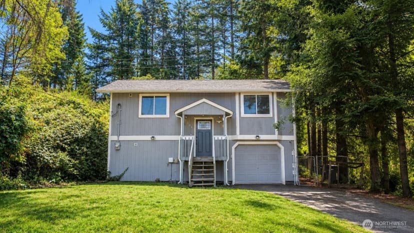 Property photo for 504 Sw Marion Dr, Port Orchard