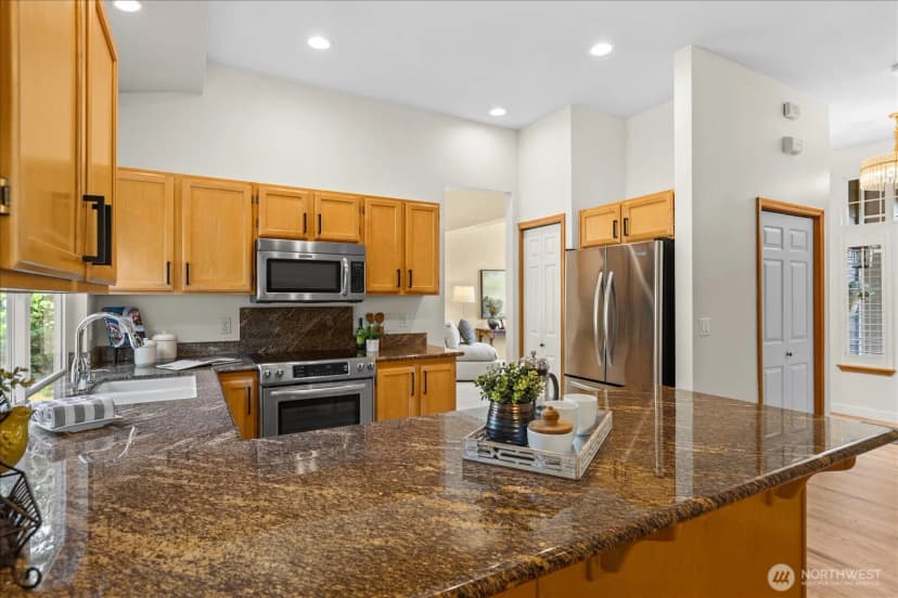 Property photo for 13225 59th Avenue W, Edmonds photo 14