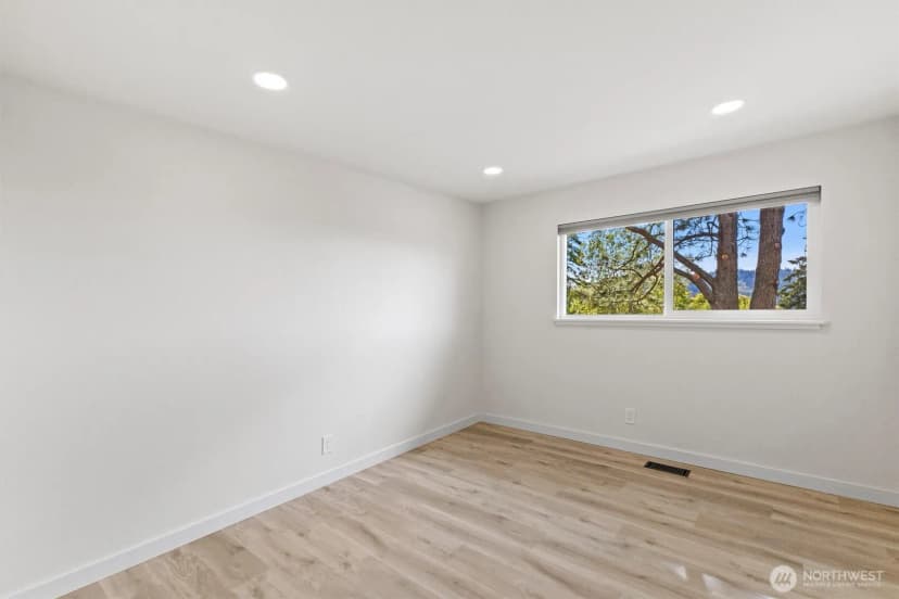 Property photo for 904 Puget Street, Bellingham photo 26