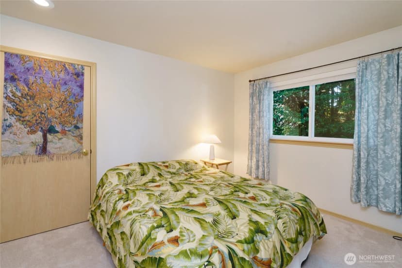 Property photo for 744 Shelter Bay Dr, La Conner photo 14