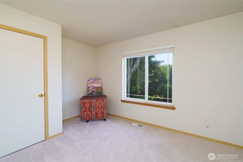 Property photo for 744 Shelter Bay Dr, La Conner photo 17