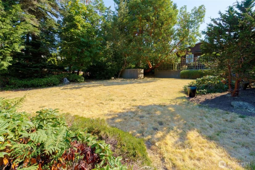 Property photo for 744 Shelter Bay Dr, La Conner photo 22