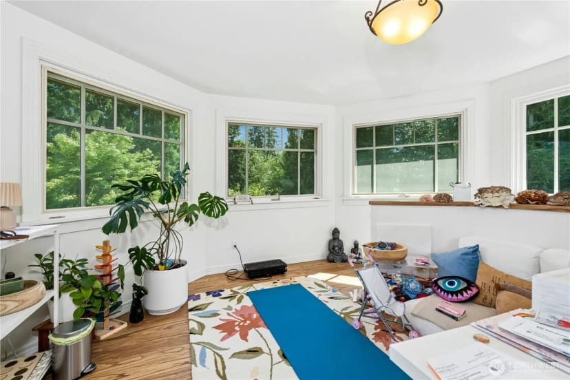 Property photo for 17702 244th Avenue Ne, Woodinville photo 29