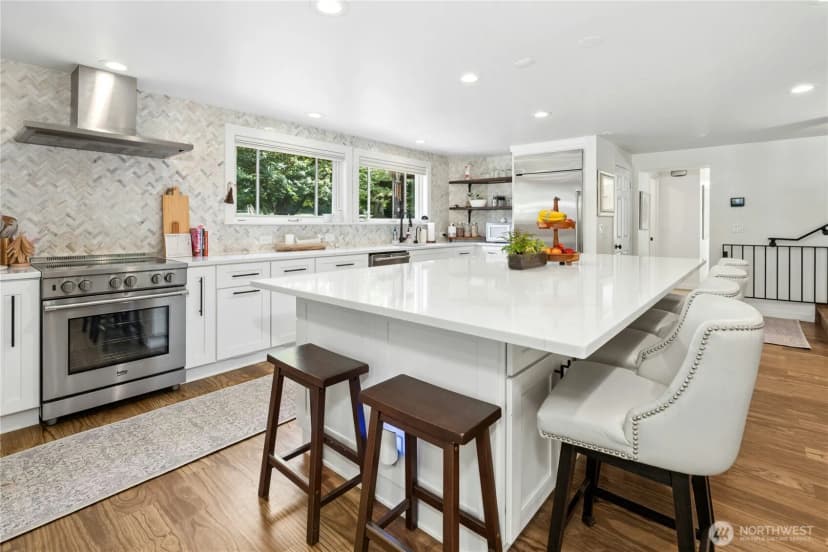 Property photo for 17702 244th Avenue Ne, Woodinville photo 19