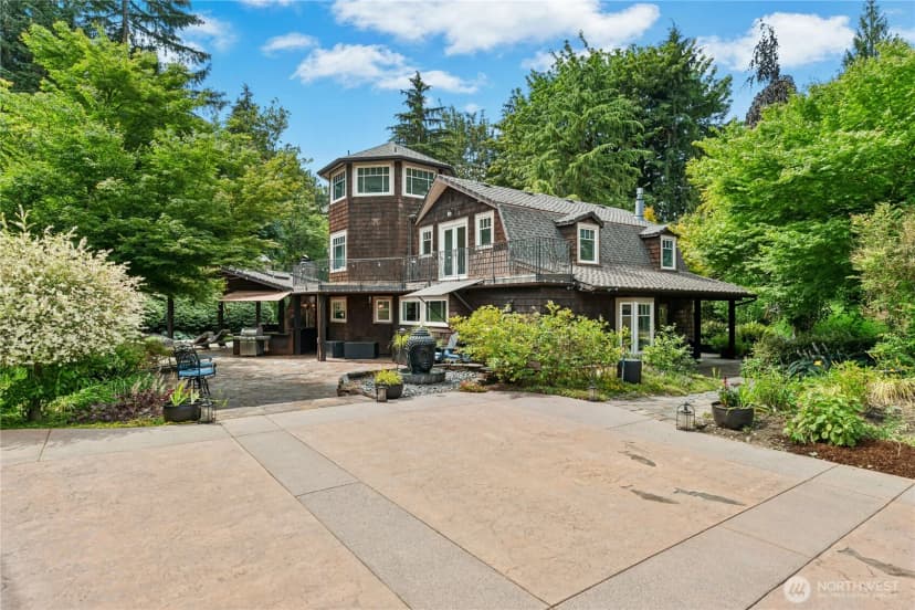 Property photo for 17702 244th Avenue Ne, Woodinville photo 13