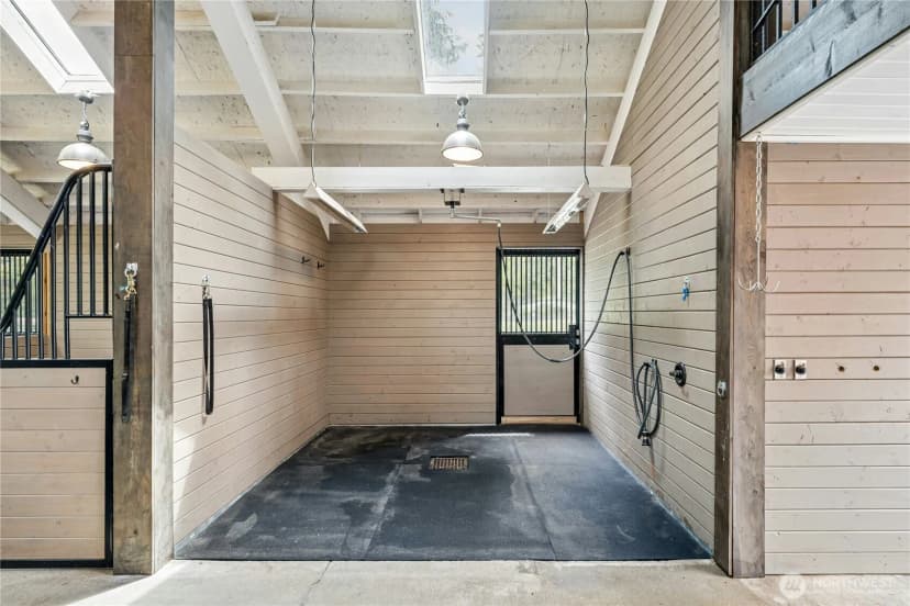 Property photo for 17702 244th Avenue Ne, Woodinville photo 7