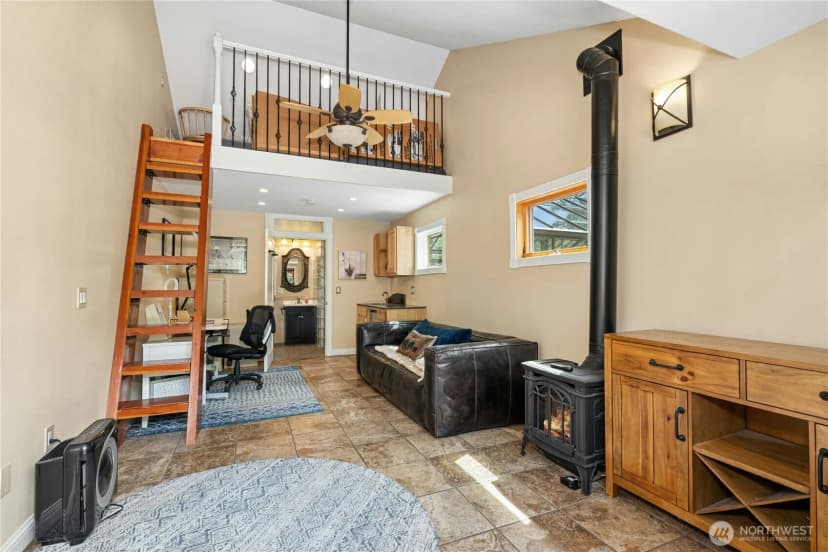 Property photo for 17702 244th Avenue Ne, Woodinville photo 35