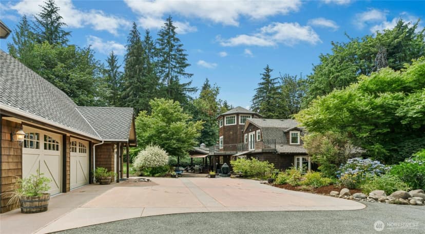 Property photo for 17702 244th Avenue Ne, Woodinville photo 12