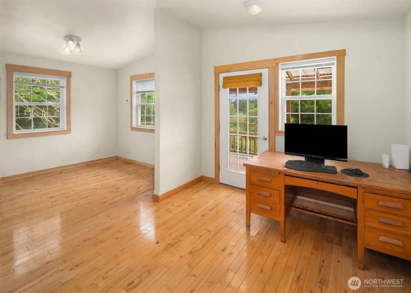 Property photo for 10133 Sw 204th Avenue, Vashon photo 12