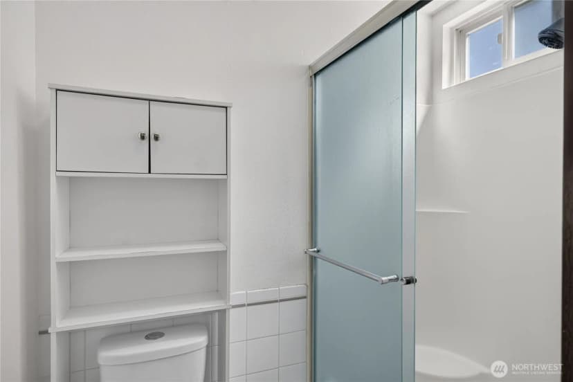 Property photo for 1113 Sw 2nd Avenue, Oak Harbor photo 15