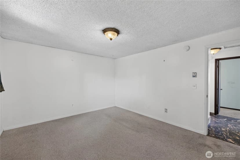 Property photo for 1113 Sw 2nd Avenue, Oak Harbor photo 14