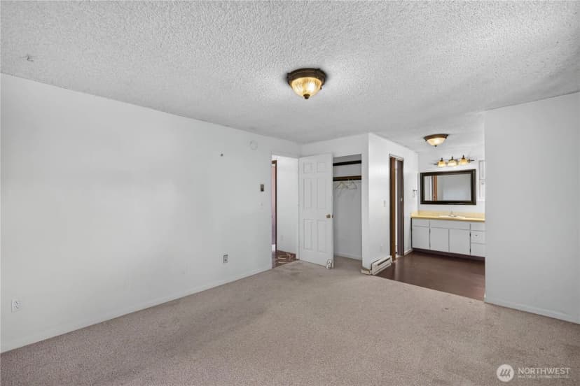 Property photo for 1113 Sw 2nd Avenue, Oak Harbor photo 11