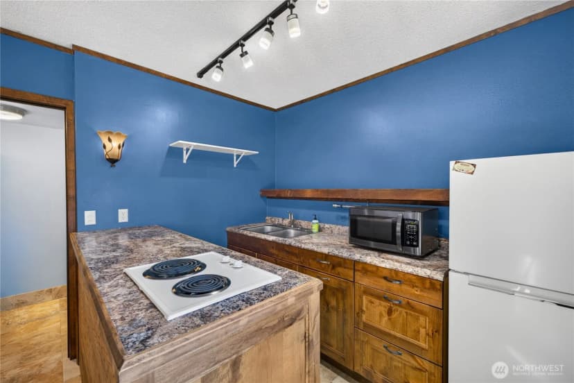 Property photo for 1113 Sw 2nd Avenue, Oak Harbor photo 24