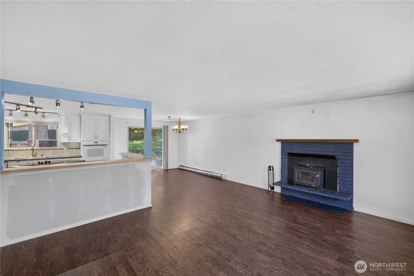 Property photo for 1113 Sw 2nd Avenue, Oak Harbor photo 8